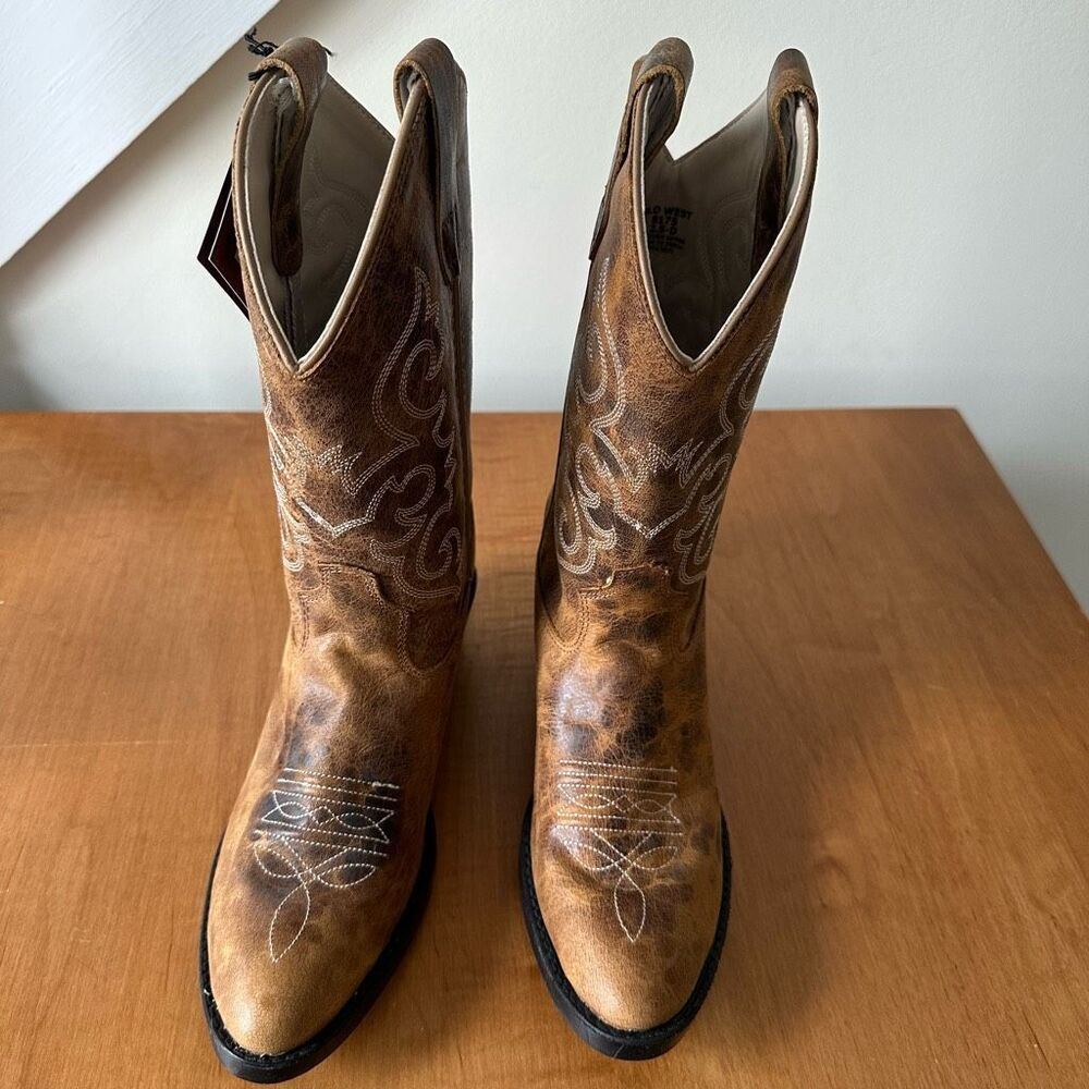 Old West cowboy Kids' 8" Round Toe Boots - Distressed Brown - Picture 5 of 8
